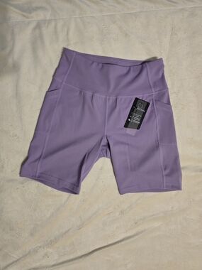 High-Rise Lavender Bike Shorts with Side Pockets — Women's Activewear
